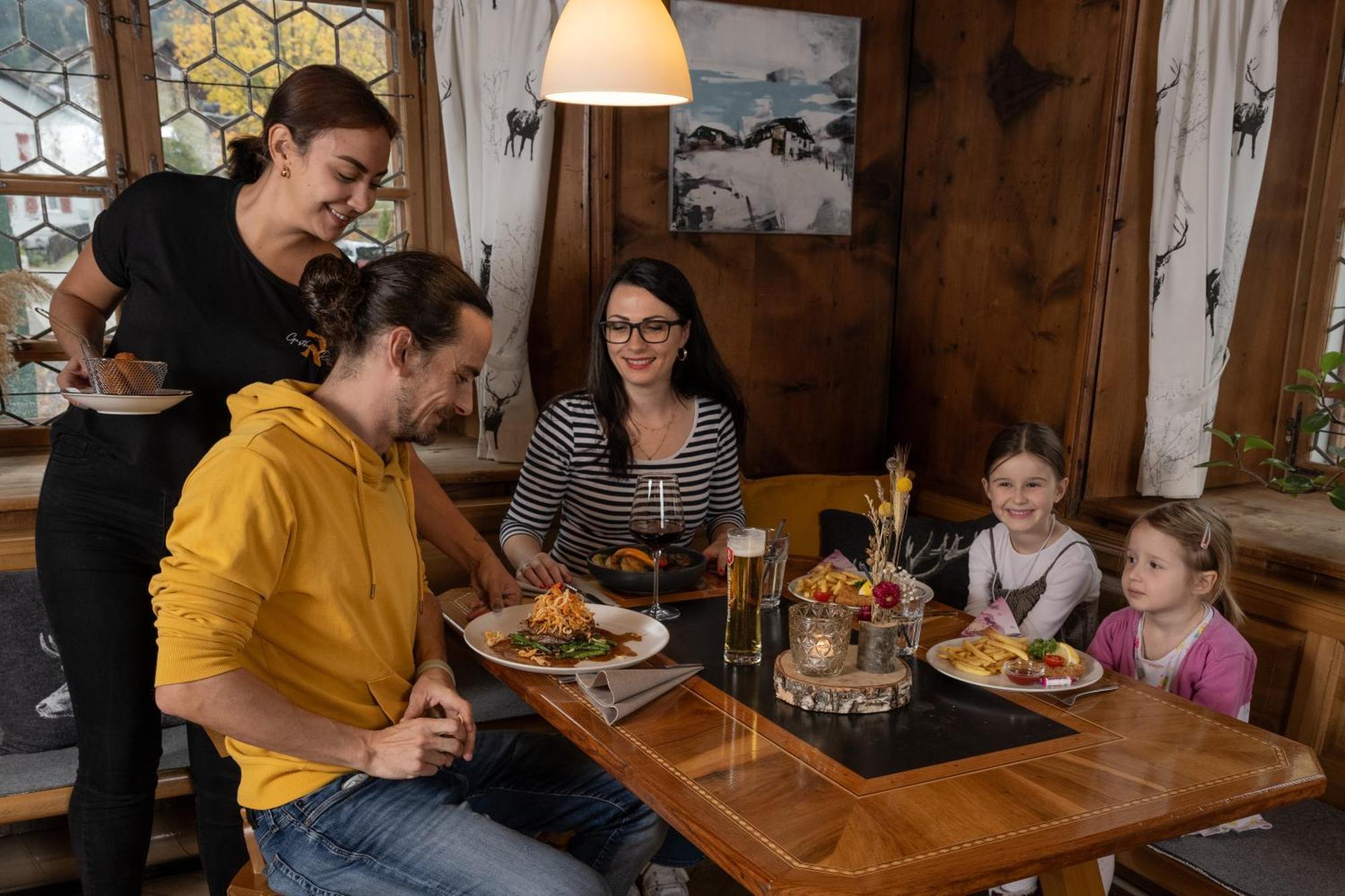 Gasthaus Roessle Nenzing Buitenkant foto